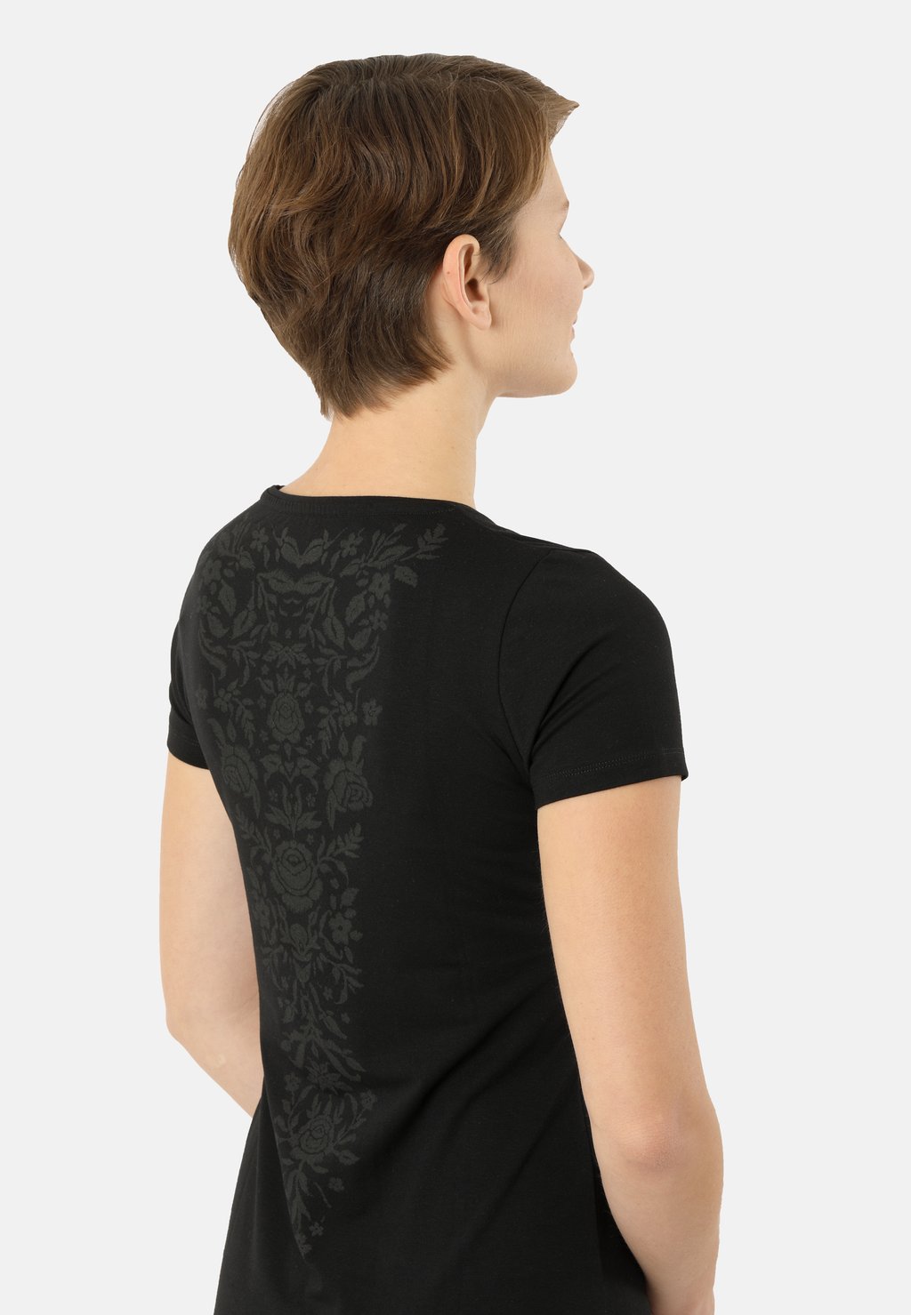 Футболка с принтом T-SHIRT SORGENFREIE WECHSELJAHRE RUNDHALS ALBERT KREUZ, черный
Футболка с принтом T-SHIRT SORGENFREIE WECHSELJAHRE RUNDHALS ALBERT KREUZ, черный