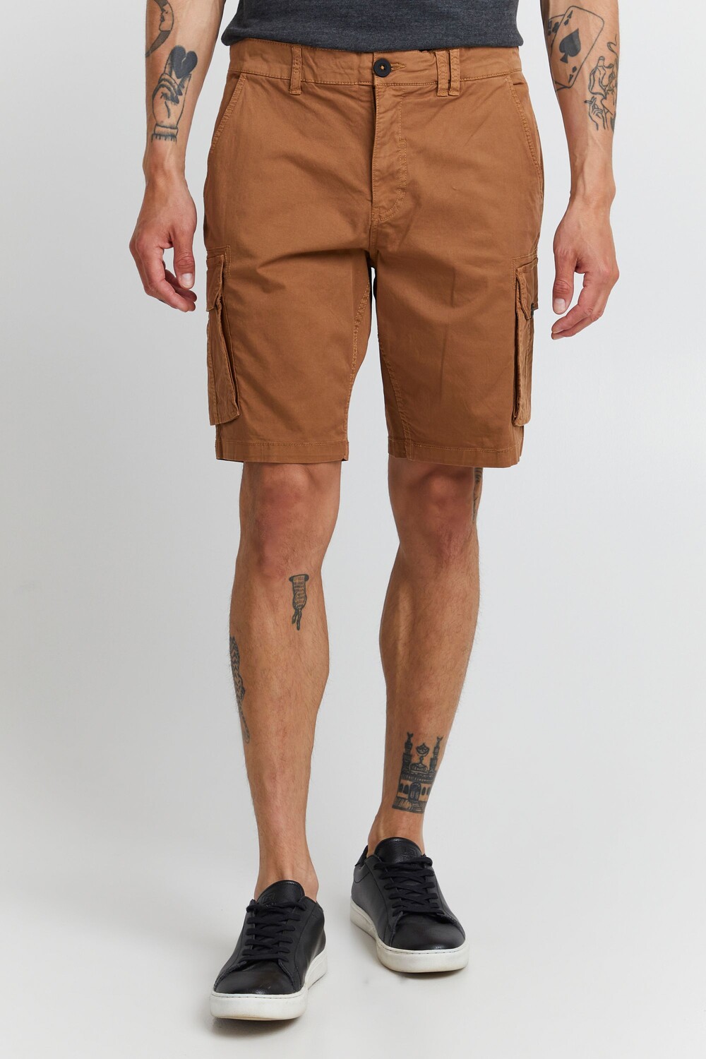 Тканевые шорты 11 Project Cargo, коричневый
Тканевые шорты 11 Project Cargo, коричневый