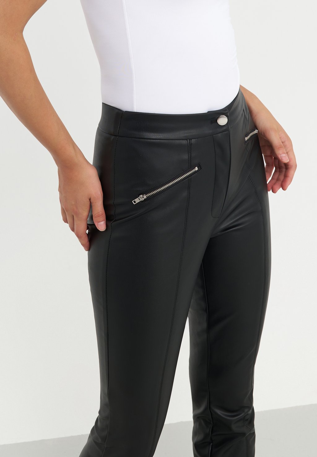 Брюки Even&Odd, черный 
Брюки Even&Odd, черный