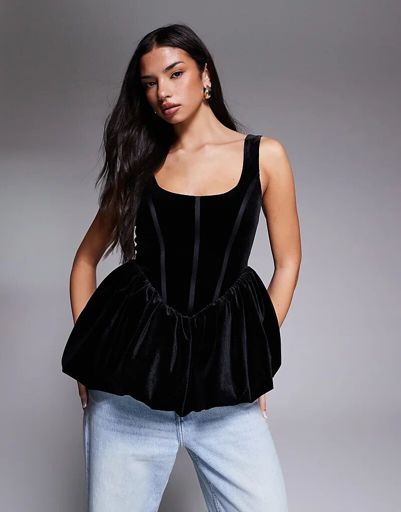 Бархатный топ-бомбочка ASOS LUXE с баской и корсетом черного цвета
Бархатный топ-бомбочка ASOS LUXE с баской и корсетом черного цвета