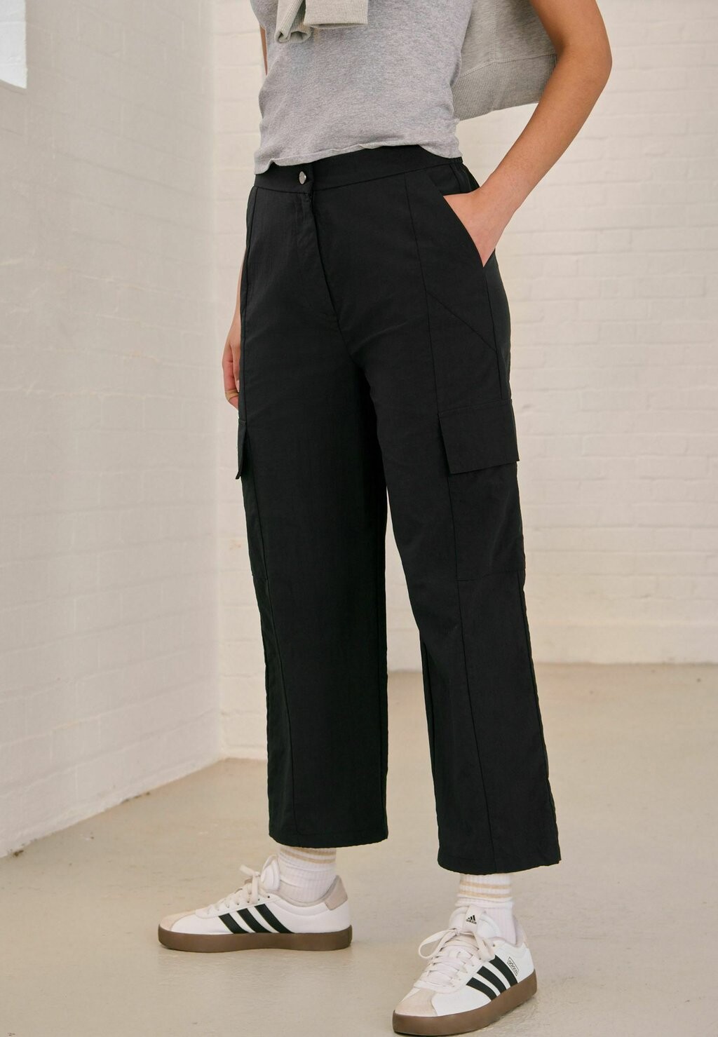 Брюки карго REGULAR FIT Next, черный
Брюки карго REGULAR FIT Next, черный