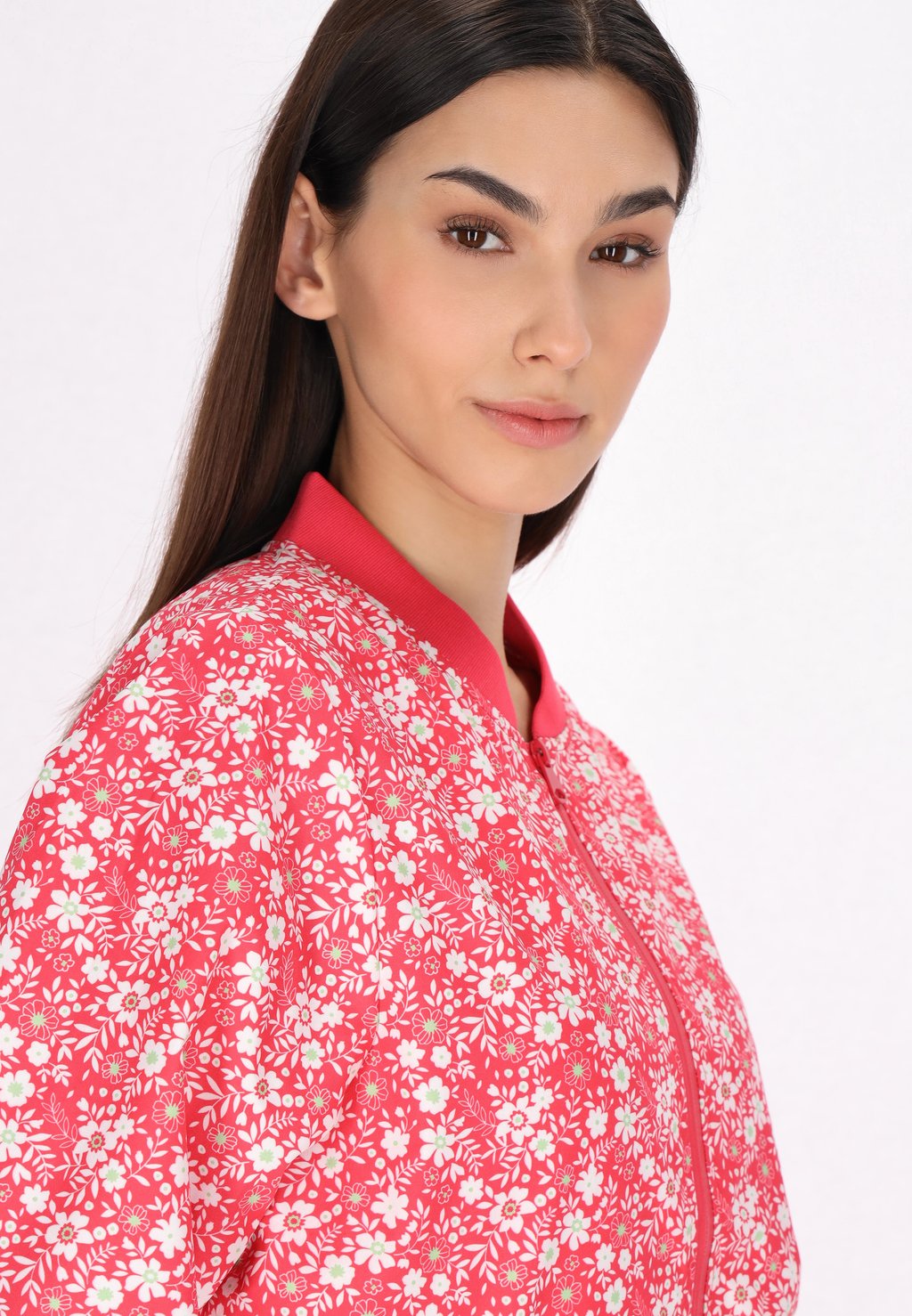 Куртка-бомбер ATHLSR myMo ATHLSR, светло-розовый
Куртка-бомбер ATHLSR myMo ATHLSR, светло-розовый