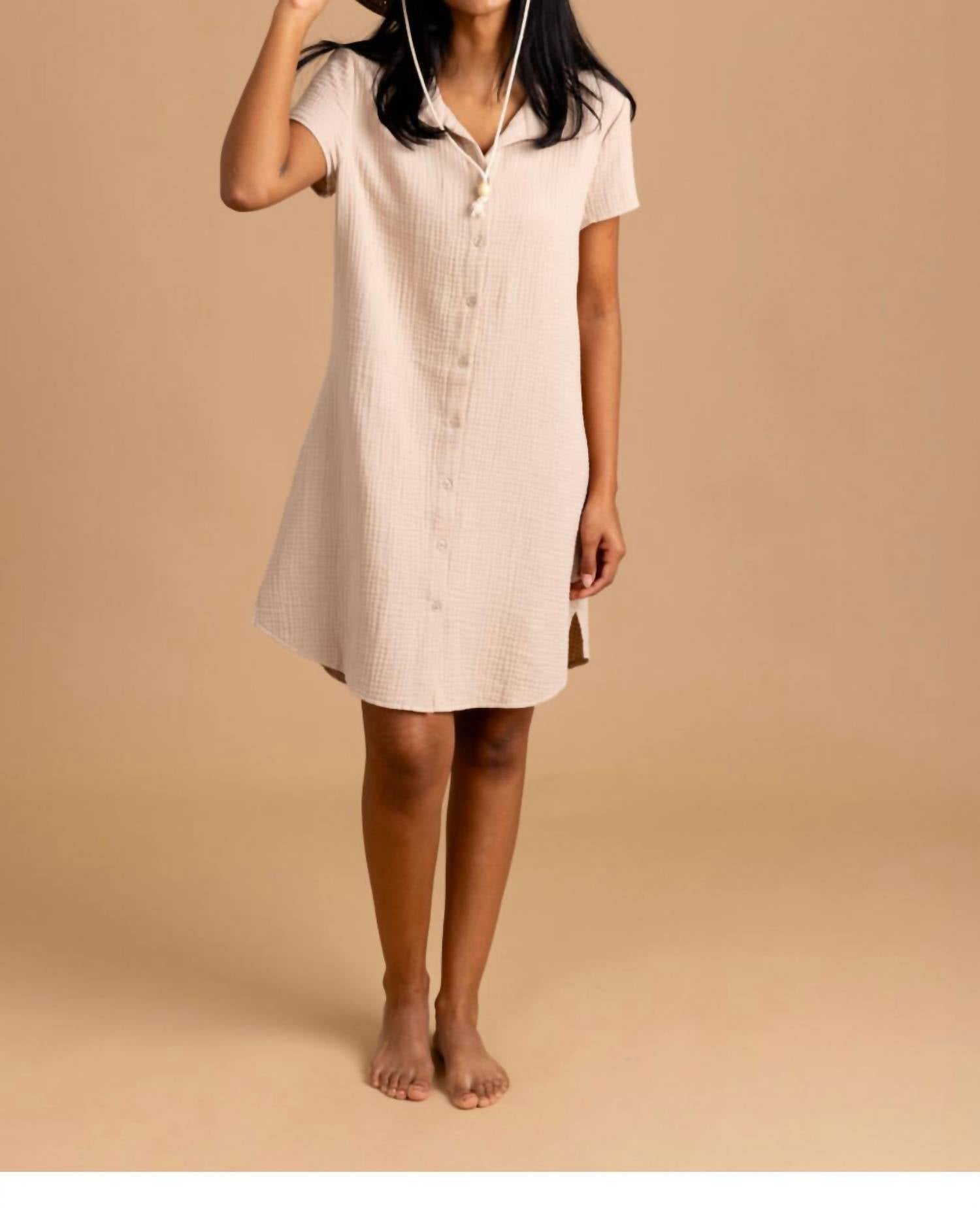 Платье Graham бежевого цвета S'edge
Платье Graham бежевого цвета S'edge