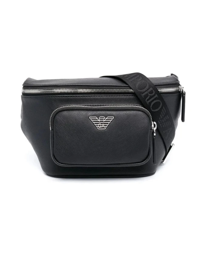Поясная сумка ASV из регенерированной сафьяновой кожи с нашивкой в виде орла. Emporio Armani, черный
Поясная сумка ASV из регенерированной сафьяновой кожи с нашивкой в виде орла. Emporio Armani, черный