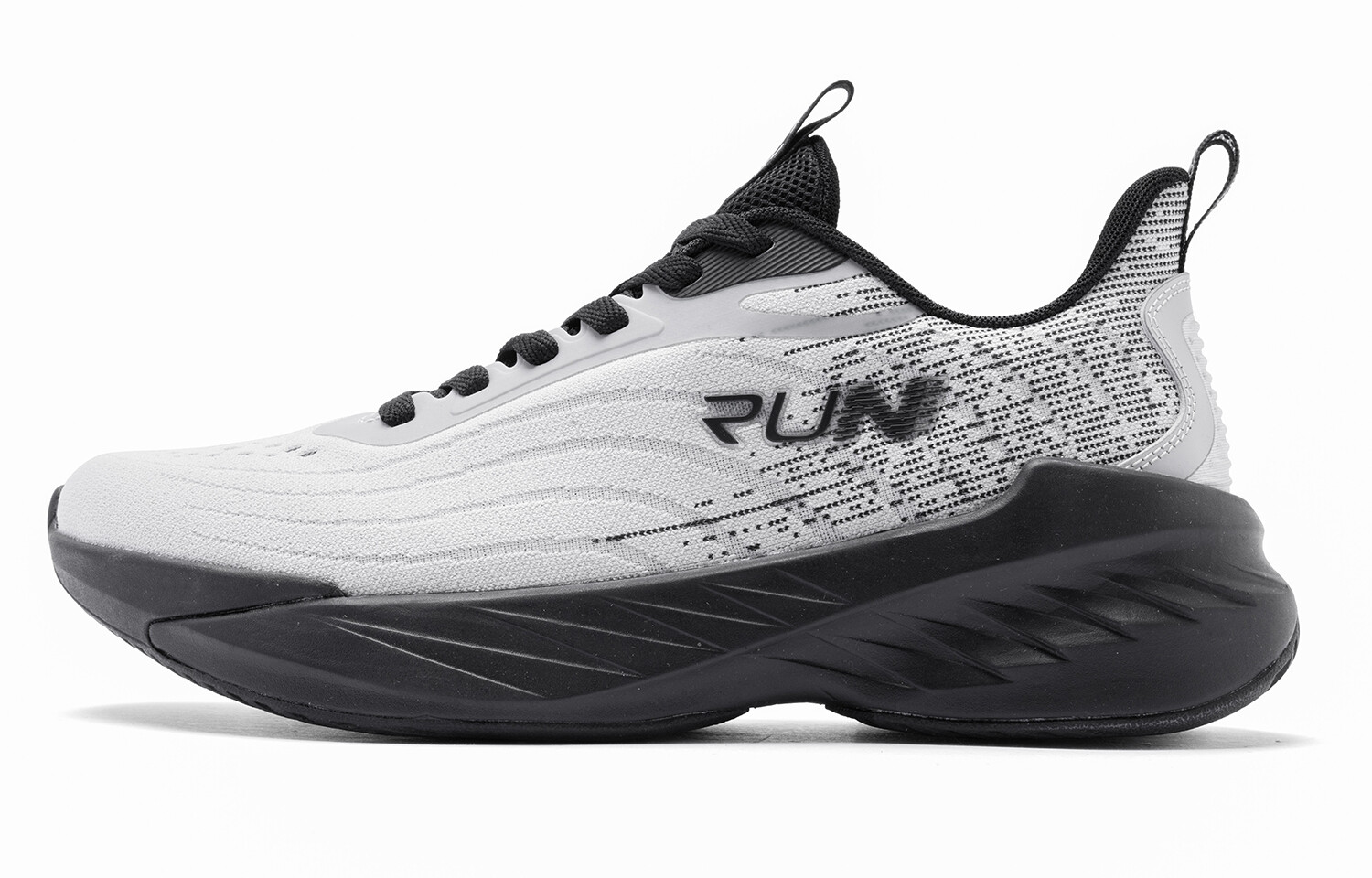 Кроссовки мужские с низким верхом Mist серо-черные Qiaodan
Кроссовки мужские с низким верхом Mist серо-черные Qiaodan