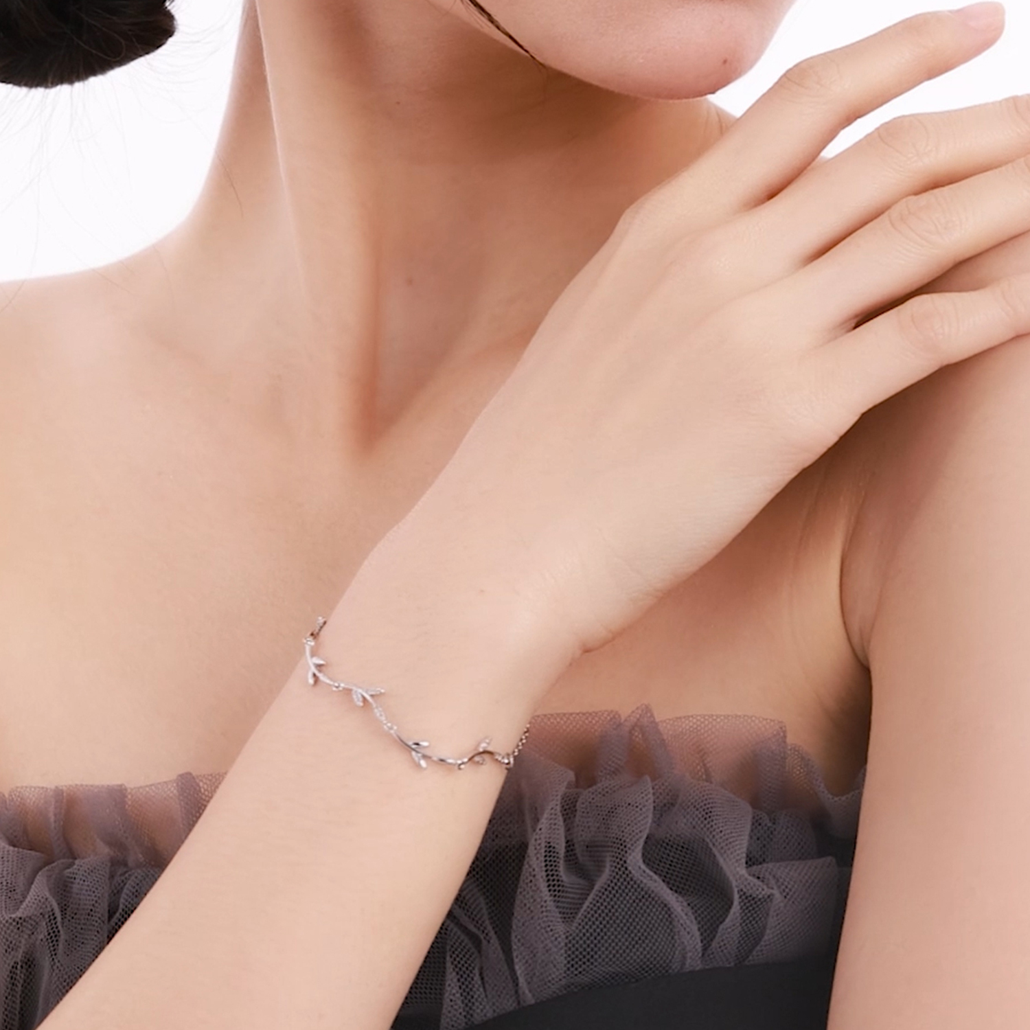 Zeroline Браслет из серебра S925 и сплава для женщин
Zeroline Браслет из серебра S925 и сплава для женщин