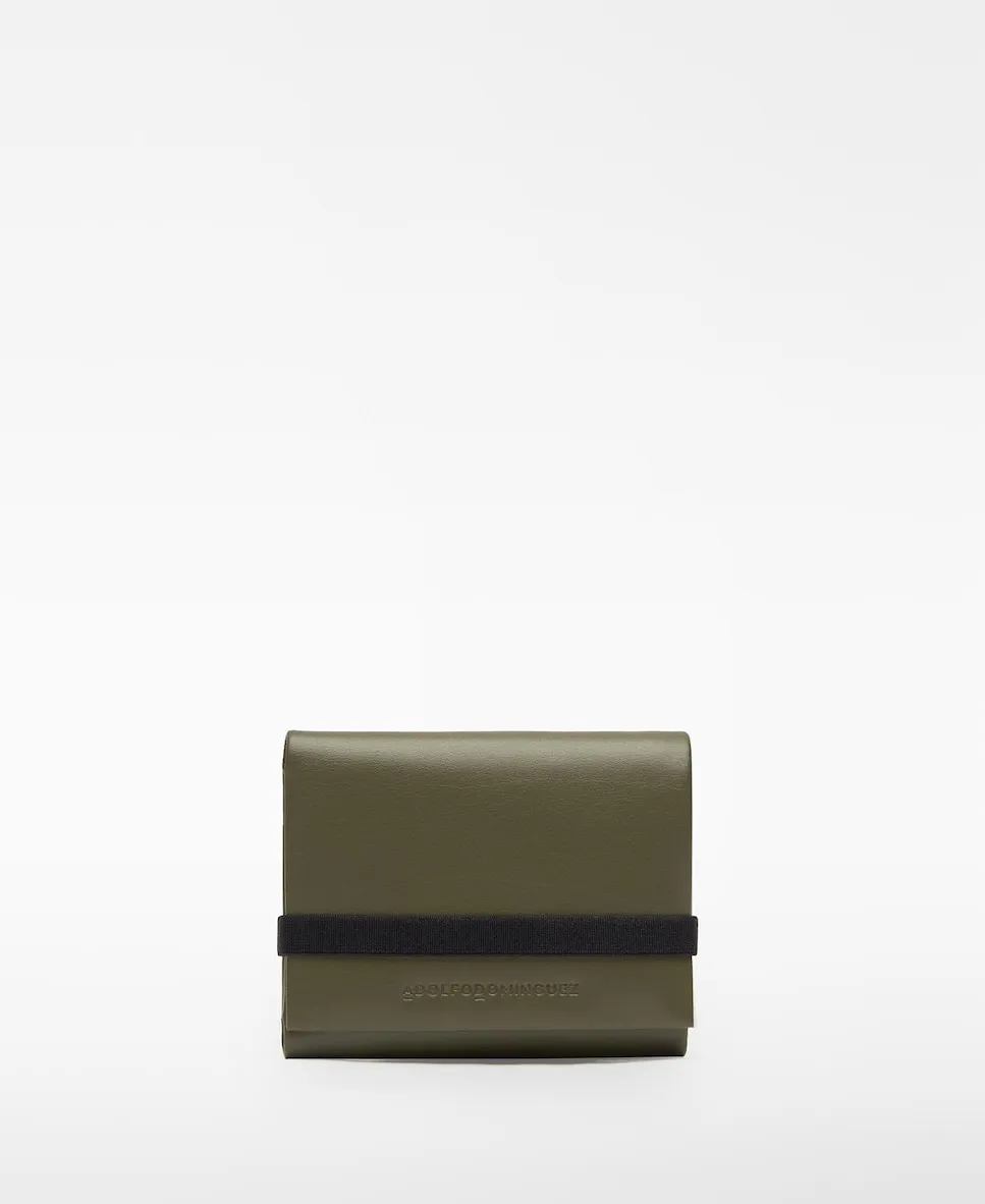 Мужской кожаный кошелек с эластичной застежкой Adolfo Dominguez, светло-зеленый
Мужской кожаный кошелек с эластичной застежкой Adolfo Dominguez, светло-зеленый