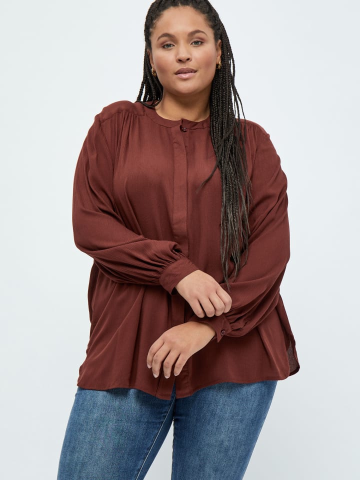 Рубашка в цвете Major Brown Peppercorn
Рубашка в цвете Major Brown Peppercorn