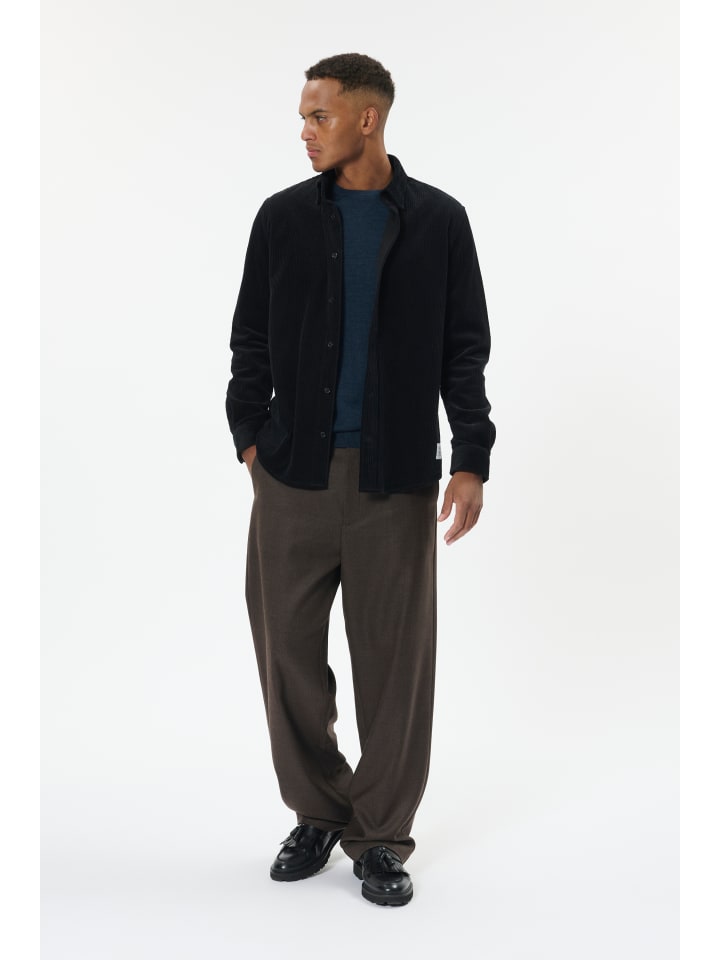 Matinique Рубашки-куртки прямого кроя MAbrize черного цвета
Matinique Рубашки-куртки прямого кроя MAbrize черного цвета