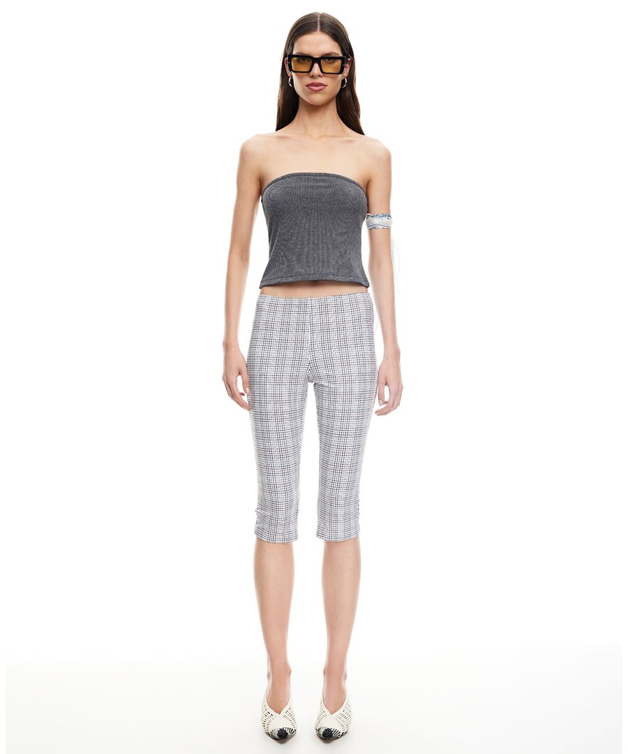 Женские клетчатые брюки-капри Starlet Lioness, Moonlight Plaid
Женские клетчатые брюки-капри Starlet Lioness, Moonlight Plaid