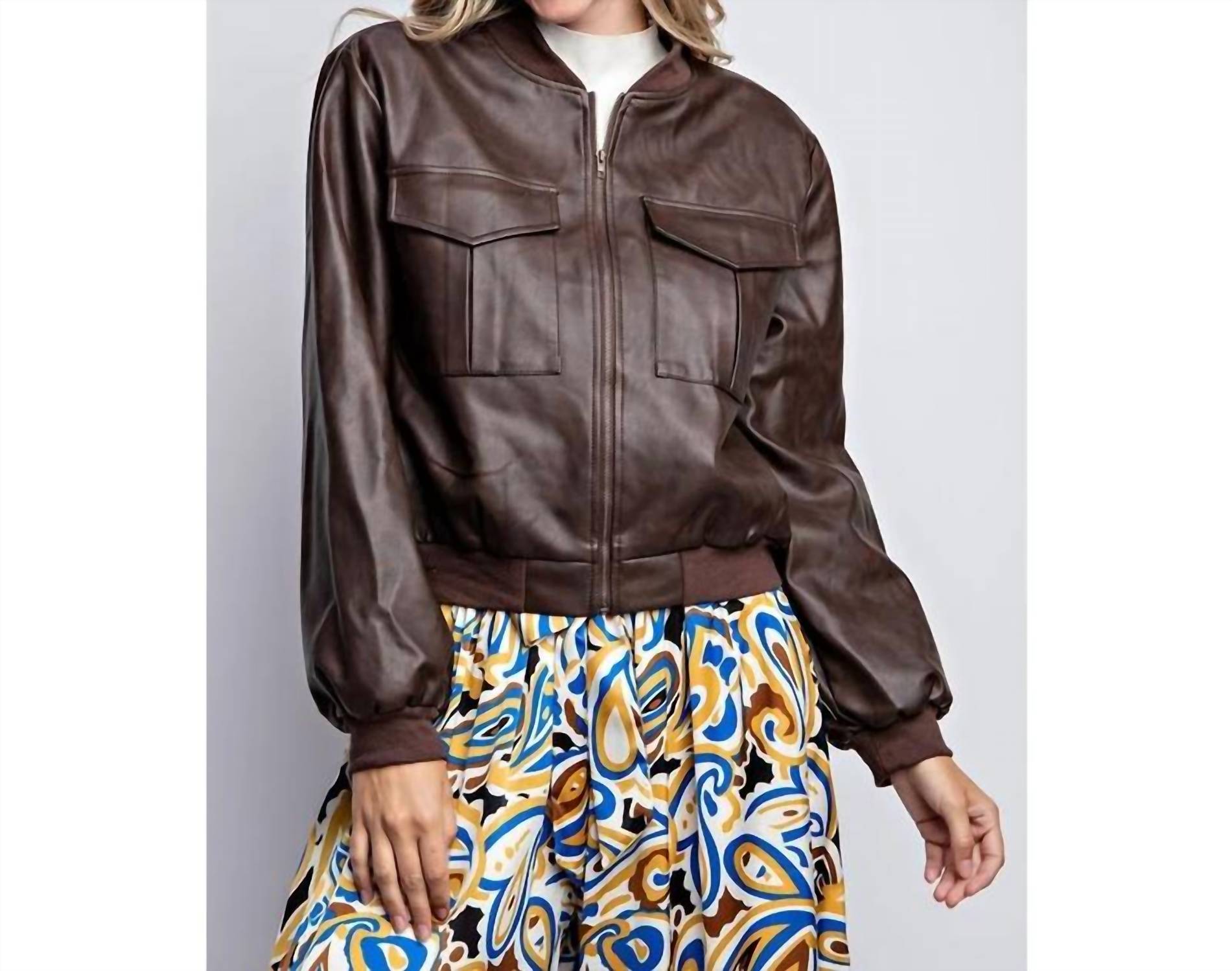 Куртка Take Flight в шоколадном цвете LLOVE
Куртка Take Flight в шоколадном цвете LLOVE