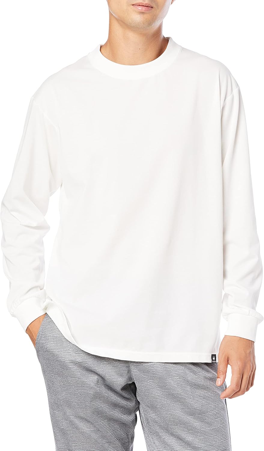 Футболка Coq Sportif, рубашка с длинным рукавом, подкладка, влагоотводящая, быстросохнущая, антибактериальная, дезодорирующая, UPF15, куртка, круглый вырез, классический дизайн Le Coq Sportif, белый
Футболка Coq Sportif, рубашка с длинным рукавом, подкладка, влагоотводящая, быстросохнущая, антибактериальная, дезодорирующая, UPF15, куртка, круглый вырез, классический дизайн Le Coq Sportif, белый