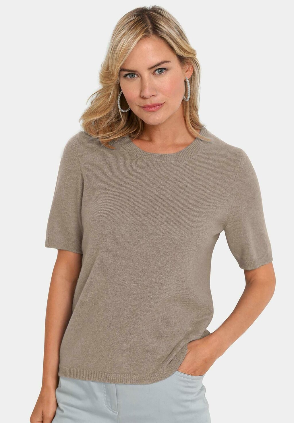 Футболка базовая GOLDNER, цвет sand
Футболка базовая GOLDNER, цвет sand