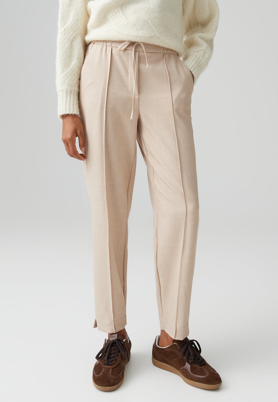 Брюки OPUS MID RISE ANKLE RELAXED FIT, Macadamia/Beige
Брюки OPUS MID RISE ANKLE RELAXED FIT, Macadamia/Beige