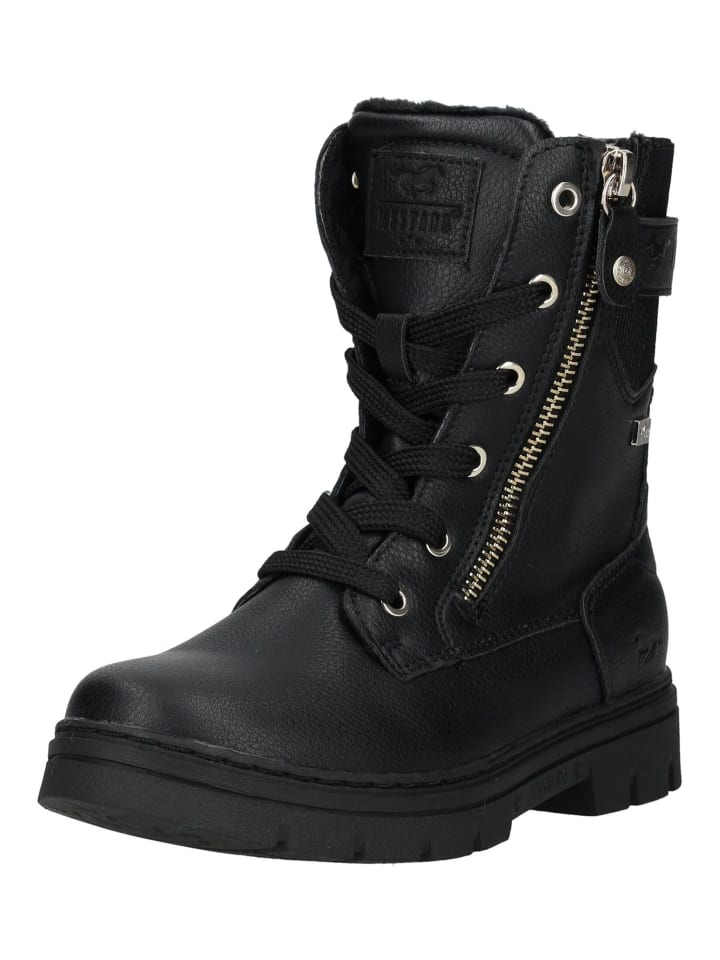 Ботильоны черного цвета Mustang
Ботильоны черного цвета Mustang