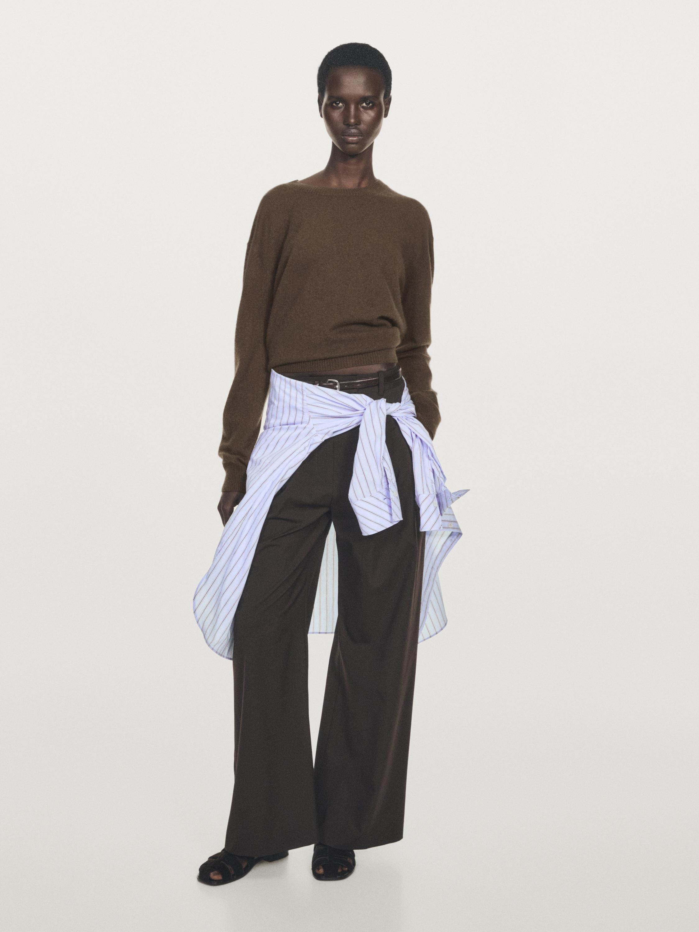 Свитер с круглым вырезом из 100% кашемира Massimo Dutti, коричневый
Свитер с круглым вырезом из 100% кашемира Massimo Dutti, коричневый