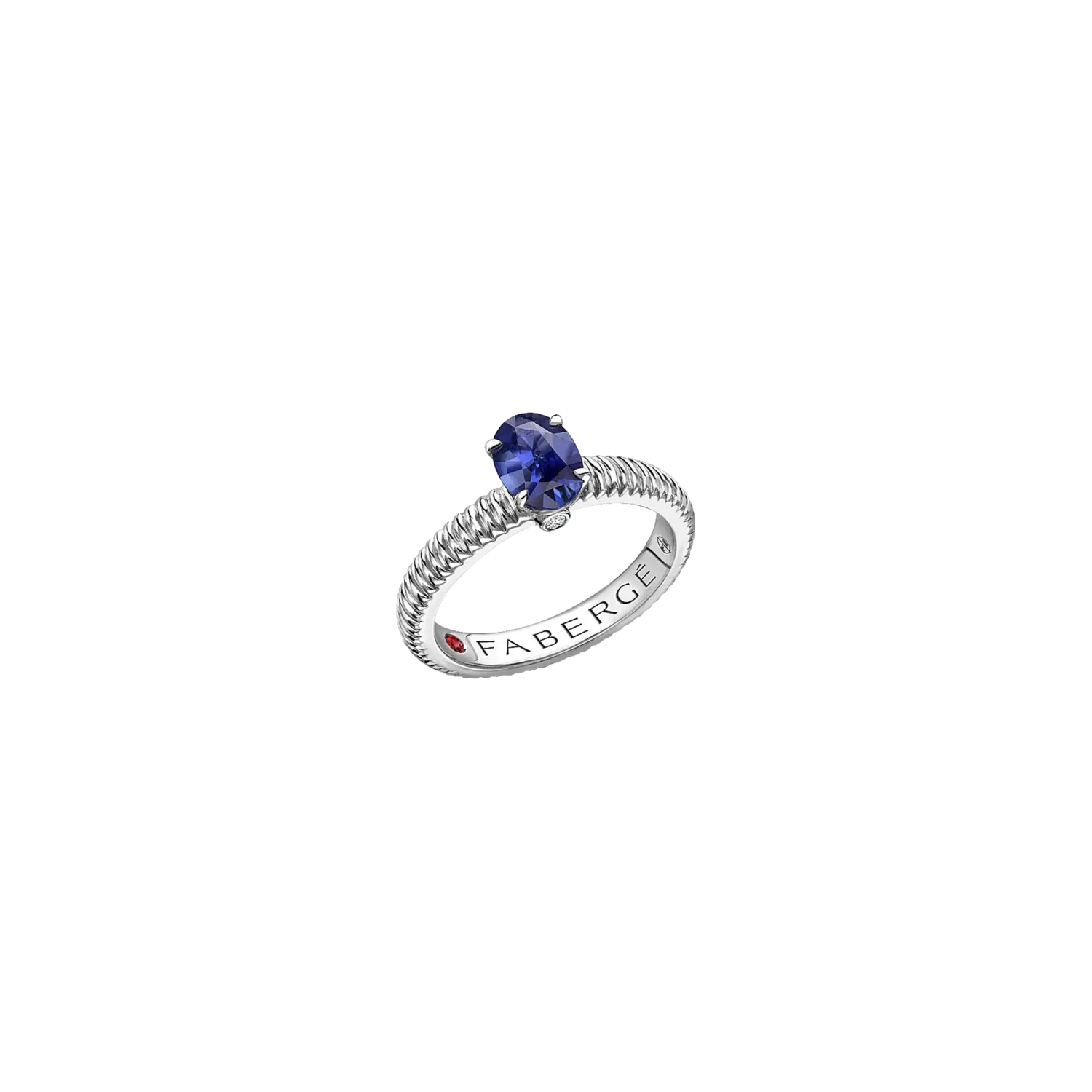 Кольцо Fabergé из белого золота с синим сапфиром
Кольцо Fabergé из белого золота с синим сапфиром
