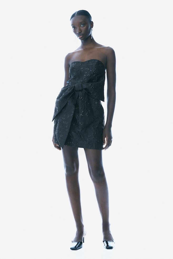 Жаккардовое платье с бантом спереди H&M, черный
Жаккардовое платье с бантом спереди H&M, черный