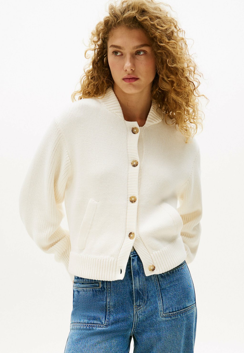 Кардиган BALLOON SLEEVE - Bomber Jacket Tommy Hilfiger, белый
Кардиган BALLOON SLEEVE - Bomber Jacket Tommy Hilfiger, белый