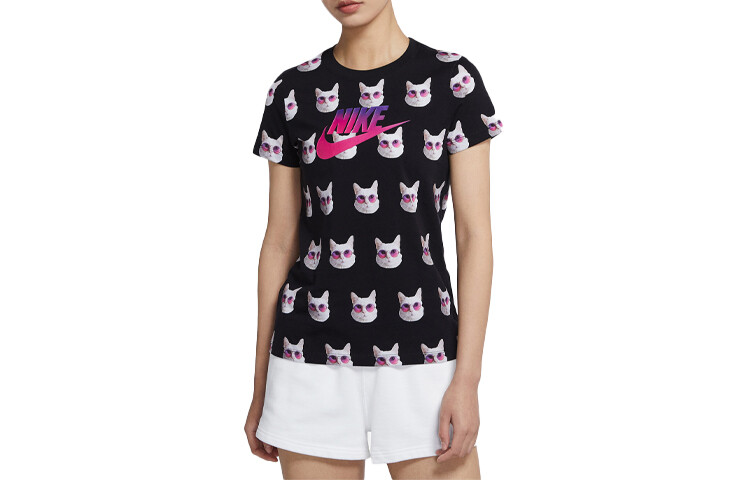 Женская футболка Nike, цвет Black
Женская футболка Nike, цвет Black