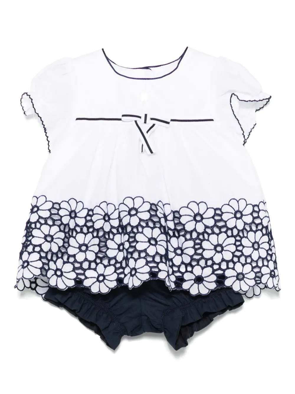 Комплект из топа и шортов с цветочной вышивкой Patachou, синий
Комплект из топа и шортов с цветочной вышивкой Patachou, синий