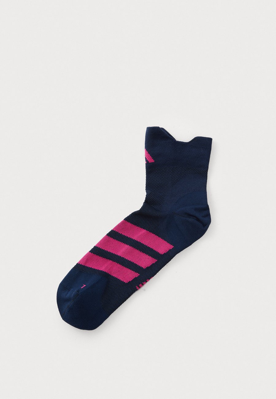 Носки Adidas Performance BER25 SOCKS UNISEX, Collegiate Navy/Dark Blue
Носки Adidas Performance BER25 SOCKS UNISEX, Collegiate Navy/Dark Blue
