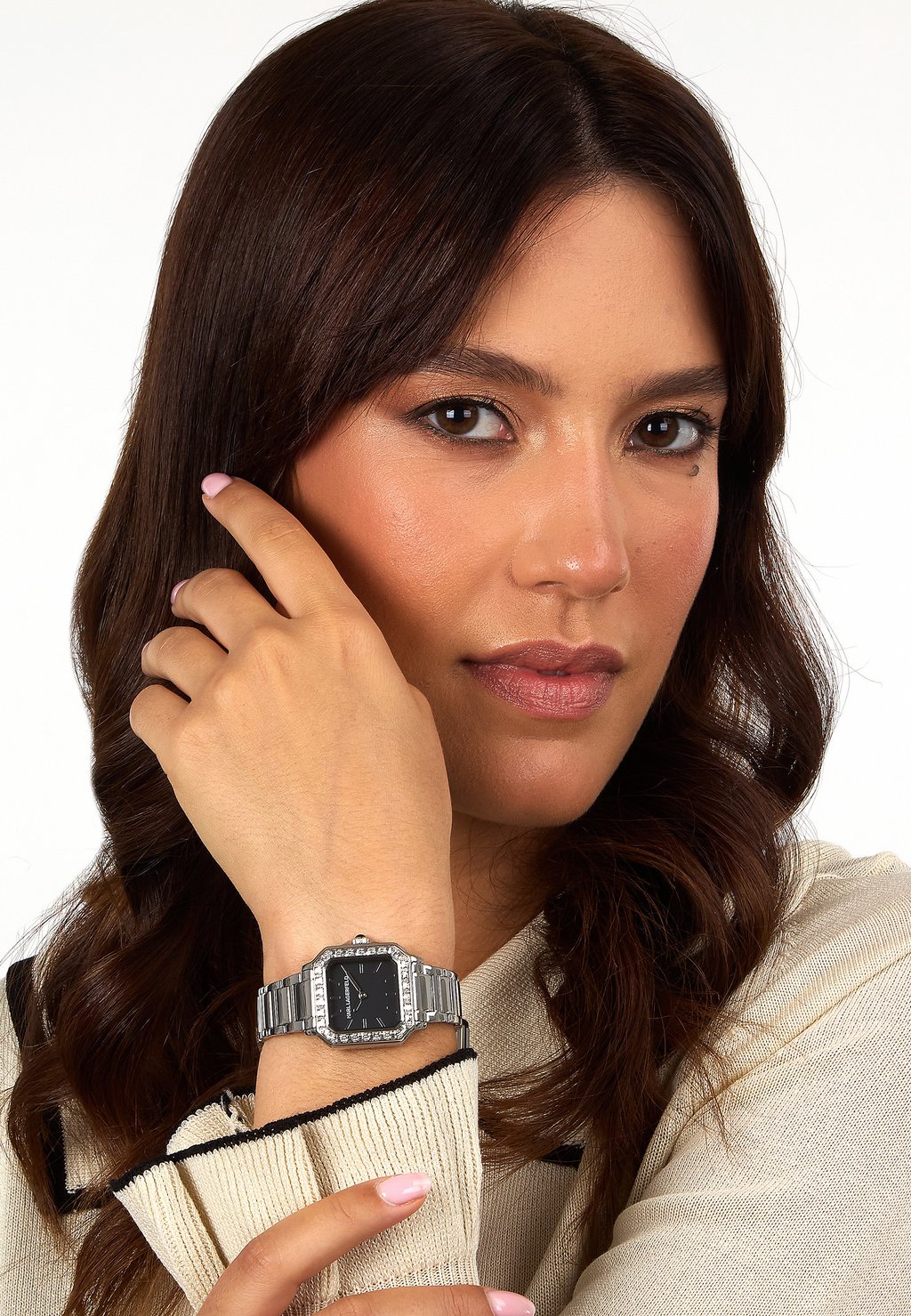 Часы KARL LAGERFELD, черный
Часы KARL LAGERFELD, черный