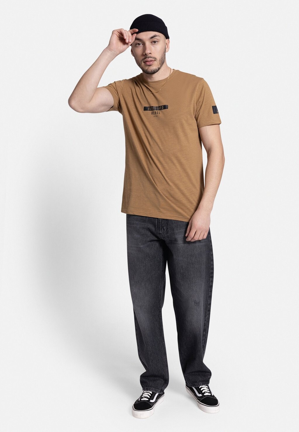 Футболка с принтом Tee Redefined Rebel, дижон, Красный, Футболка с принтом Tee Redefined Rebel, дижон
Футболка с принтом Tee Redefined Rebel, дижон, Красный, Футболка с принтом Tee Redefined Rebel, дижон