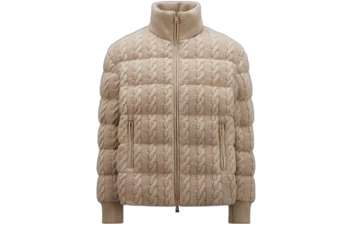 Пуховик женский белый Moncler
Пуховик женский белый Moncler