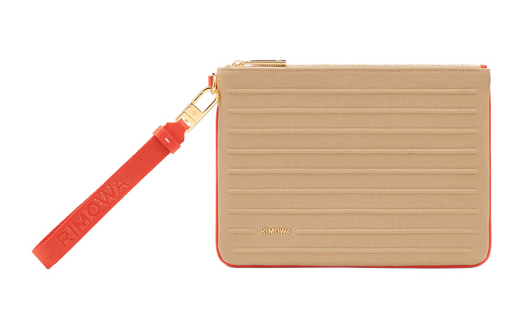 RIMOWA Никогда не останавливающаяся клатч
RIMOWA Никогда не останавливающаяся клатч