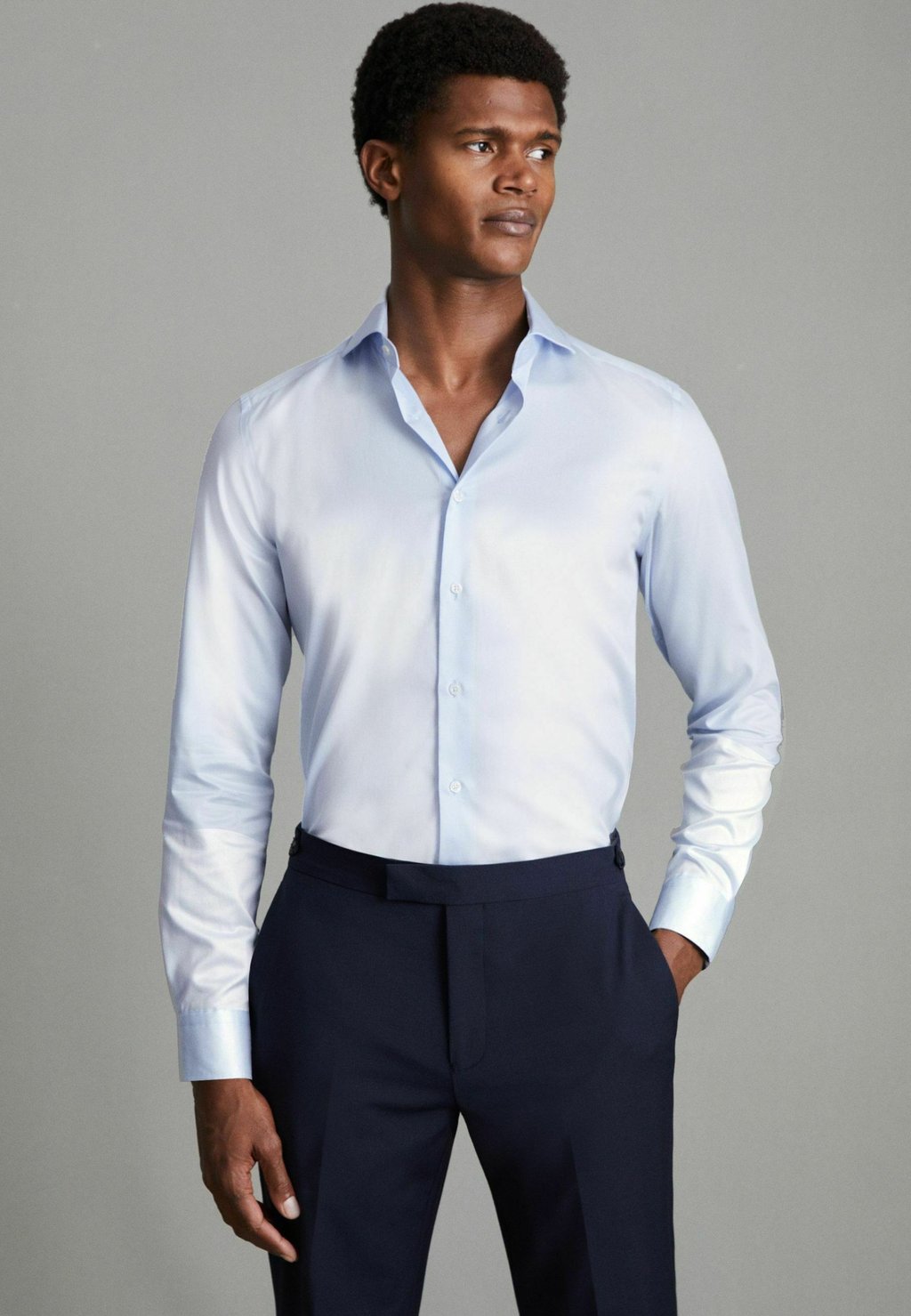 Классическая рубашка REGULAR FIT - STORMTWO FOLD Reiss, синий 
Классическая рубашка REGULAR FIT - STORMTWO FOLD Reiss, синий