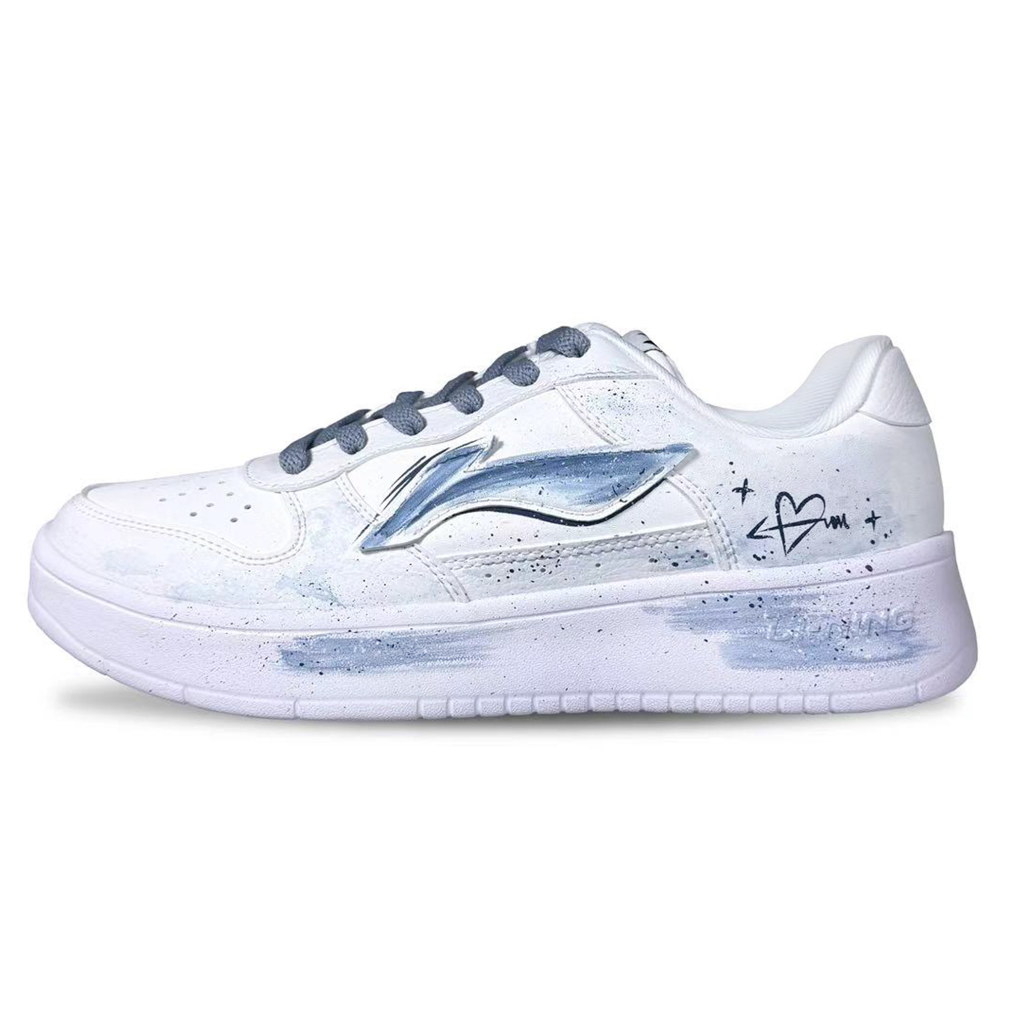 LINING Лининг понтонные лодки амортизирующие износостойкие дышащие лоу-топ скейтборд обувь мужские бело-синие, цвет White Blue
LINING Лининг понтонные лодки амортизирующие износостойкие дышащие лоу-топ скейтборд обувь мужские бело-синие, цвет White Blue