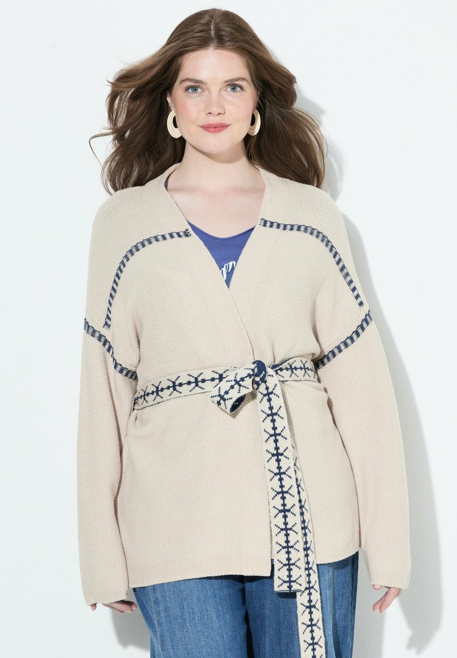 Кардиган Ulla Popken Cardigan, Pale Champagne/Beige
Кардиган Ulla Popken Cardigan, Pale Champagne/Beige