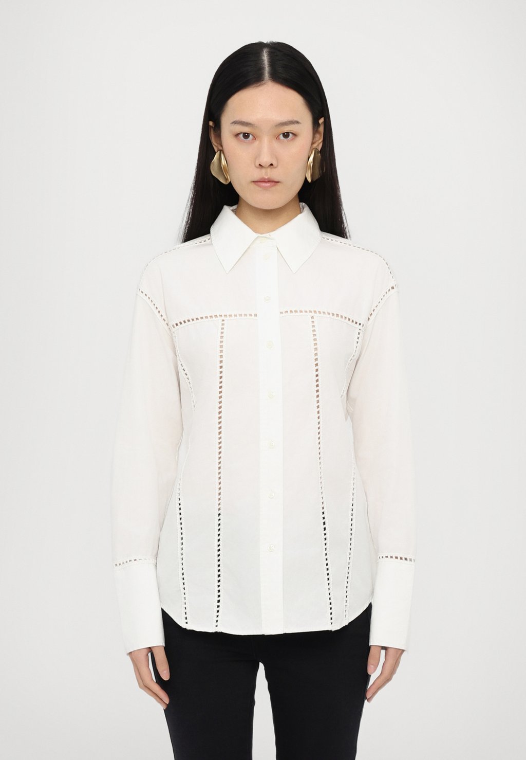 Блузка на пуговицах SPECIAL SHIRT CLOSED, белый
Блузка на пуговицах SPECIAL SHIRT CLOSED, белый