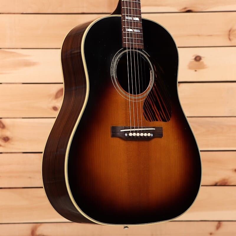 Акустическая гитара Gibson 1942 Banner Southern Jumbo Light Aged - Vintage Sunburst - 23023043 - PLEK'd
Акустическая гитара Gibson 1942 Banner Southern Jumbo Light Aged - Vintage Sunburst - 23023043 - PLEK'd