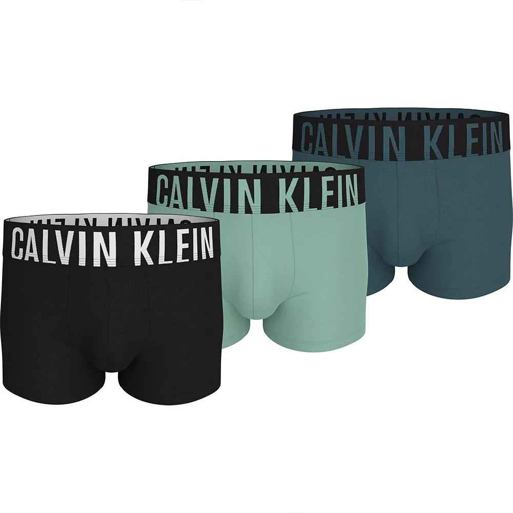 Трусы-боксеры Calvin Klein 000NB3775A 3 units, разноцветный
Трусы-боксеры Calvin Klein 000NB3775A 3 units, разноцветный