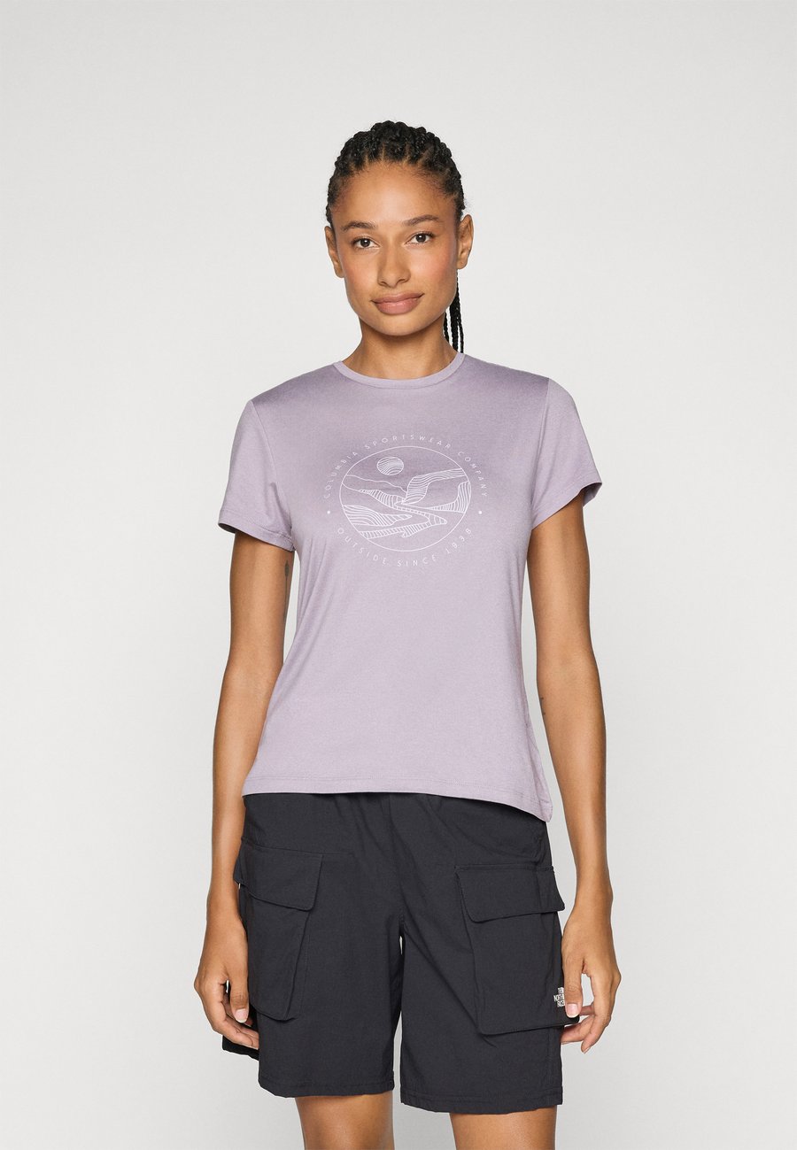 Футболка Columbia RIDGE GRAPHIC TEE, Shale Purple/Lilac, Фиолетовый, Футболка Columbia RIDGE GRAPHIC TEE, Shale Purple/Lilac
Футболка Columbia RIDGE GRAPHIC TEE, Shale Purple/Lilac, Фиолетовый, Футболка Columbia RIDGE GRAPHIC TEE, Shale Purple/Lilac