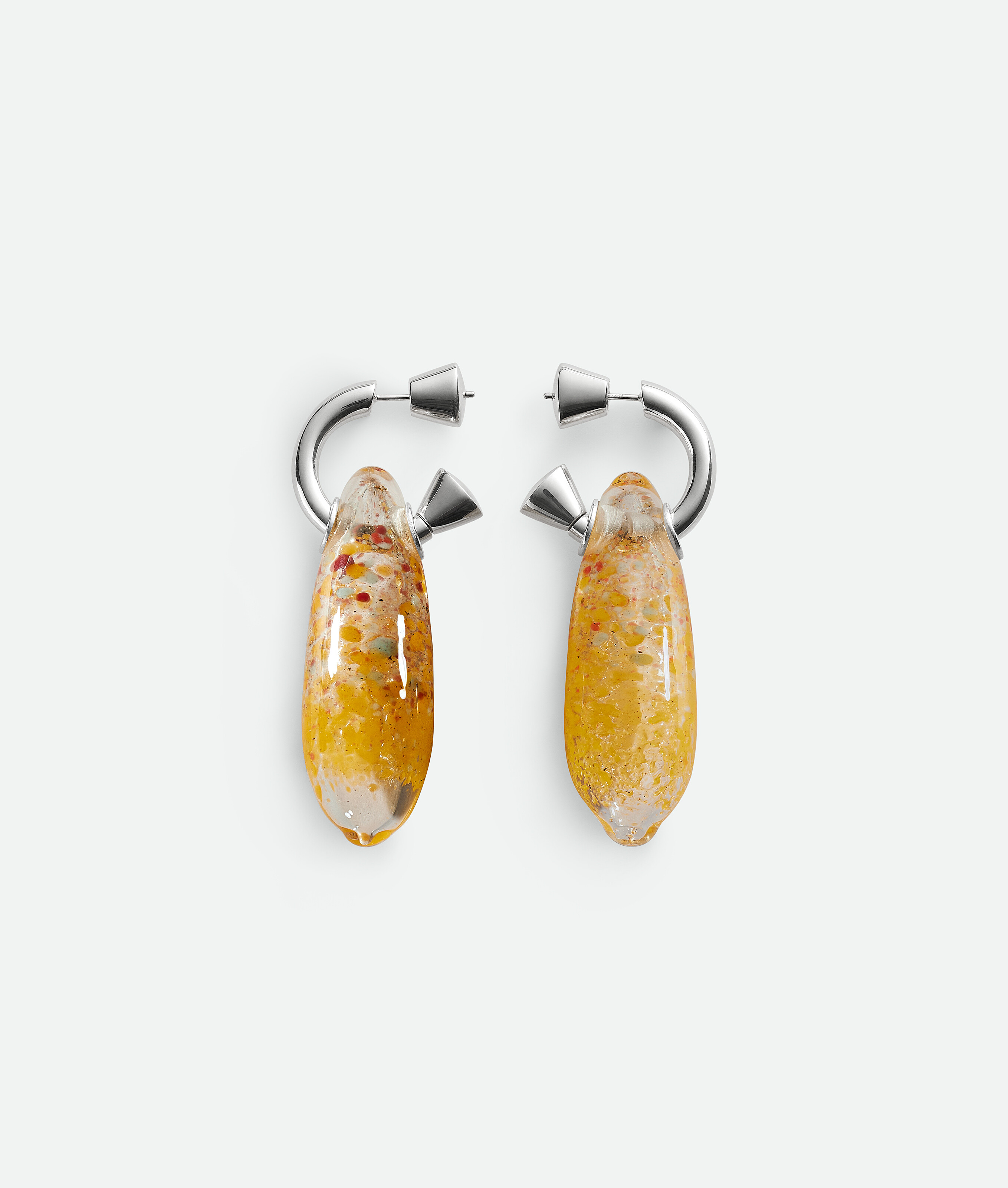 Большие стеклянные серьги в форме эллипса Bottega Veneta
Большие стеклянные серьги в форме эллипса Bottega Veneta