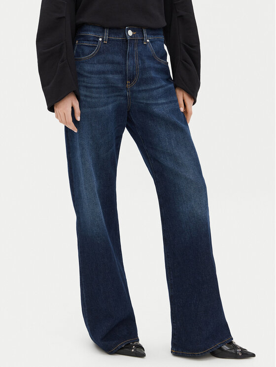 Джинсы обычного кроя Wanda 101733 Pinko, черный
Джинсы обычного кроя Wanda 101733 Pinko, черный