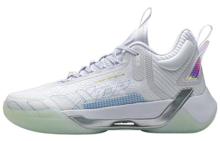 Баскетбольные кроссовки Levitation 6 мужские среднего размера новые белые Xtep
Баскетбольные кроссовки Levitation 6 мужские среднего размера новые белые Xtep