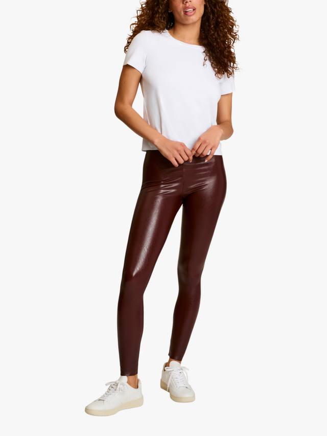 Леггинсы Faux Leather длиной до щиколотки Commando
Леггинсы Faux Leather длиной до щиколотки Commando