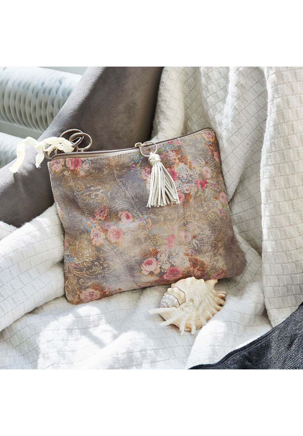 Сумка Ottilie разноцветная Loberon, цвет Bunt
Сумка Ottilie разноцветная Loberon, цвет Bunt