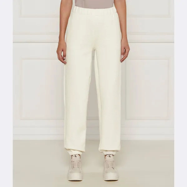 Спортивные брюки стандартного кроя Calvin Klein, экрю
Спортивные брюки стандартного кроя Calvin Klein, экрю