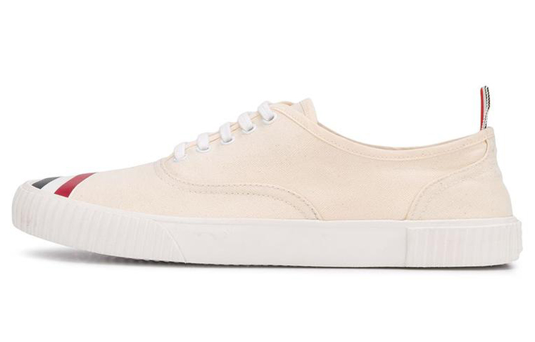 Холщовые кроссовки Heritage RWB-полоска THOM BROWNE, Original Shoe Box Included
Холщовые кроссовки Heritage RWB-полоска THOM BROWNE, Original Shoe Box Included