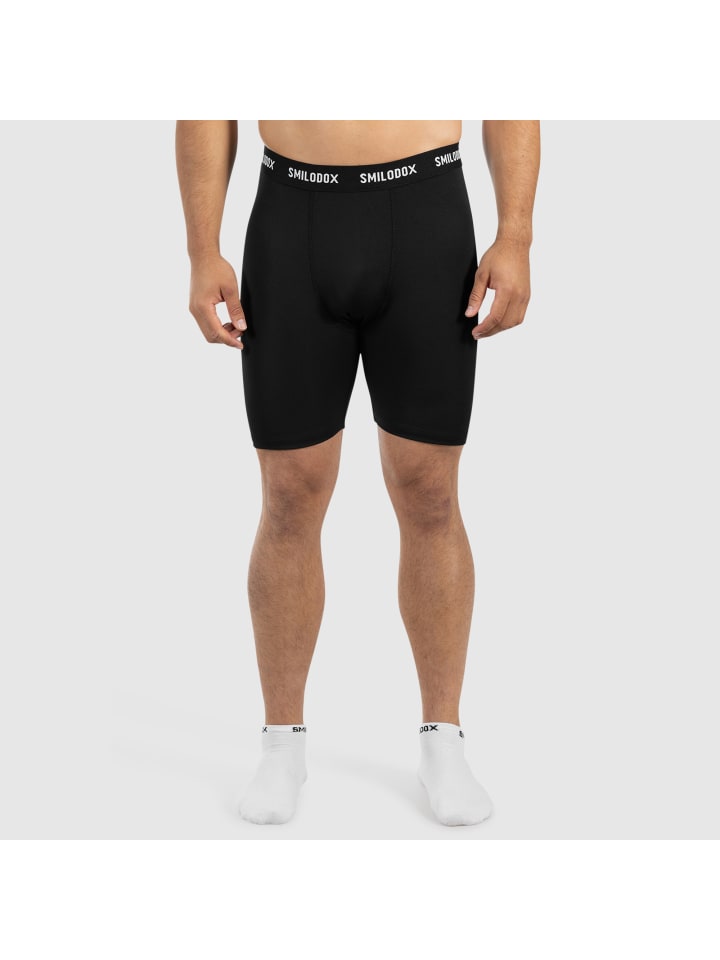 SMILODOX Беговые шорты Zeyn черного цвета
SMILODOX Беговые шорты Zeyn черного цвета