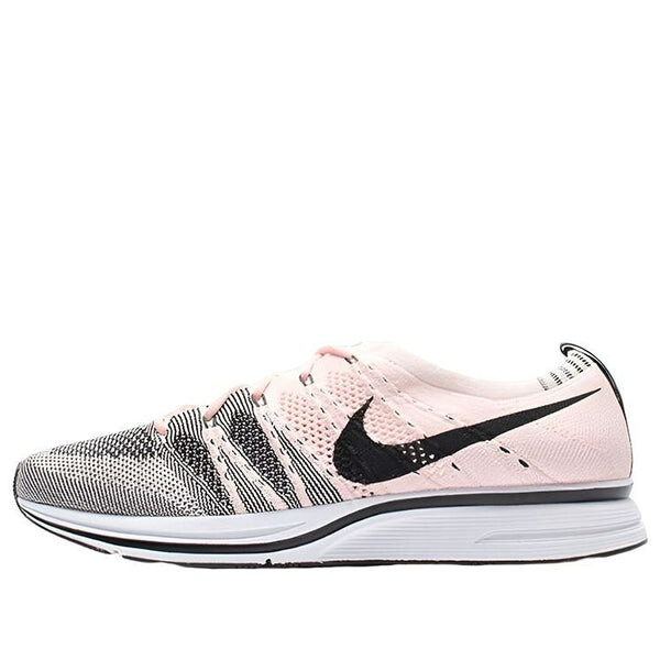 Кроссовки flyknit trainer 2017 Nike, черный
Кроссовки flyknit trainer 2017 Nike, черный