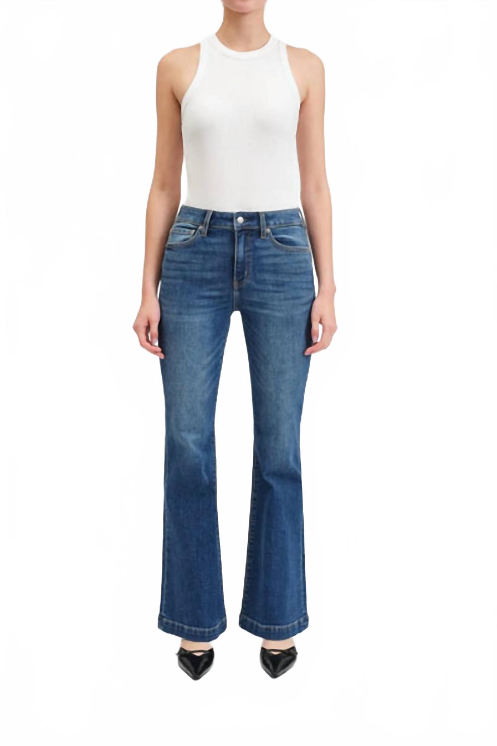 Сердеедка расклешенные джинсы от инфлюенсера DAZE, Influencer 
Сердеедка расклешенные джинсы от инфлюенсера DAZE, Influencer