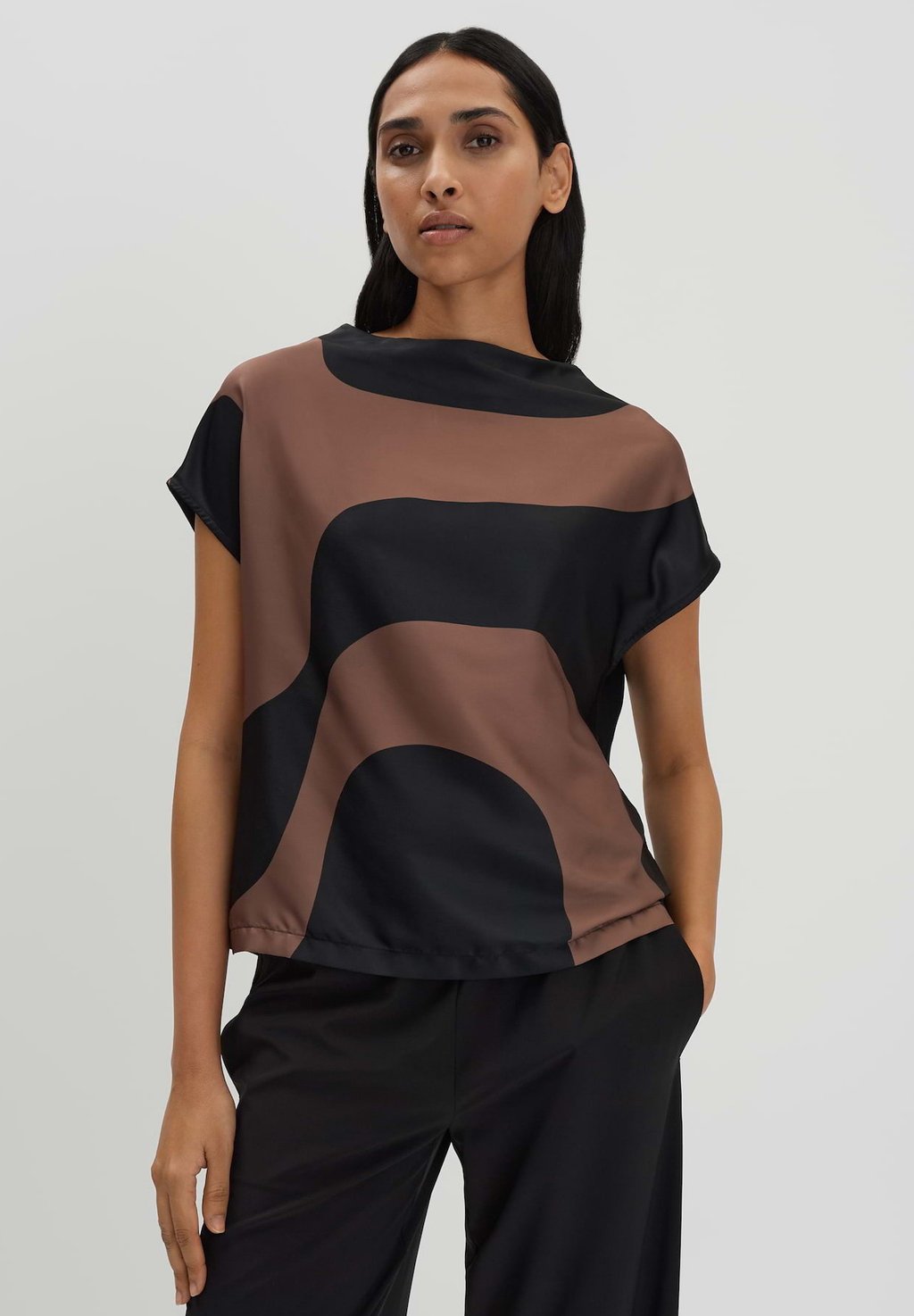 Блуза LOOSE FIT PRINT - Print T-shirt someday., черный
Блуза LOOSE FIT PRINT - Print T-shirt someday., черный