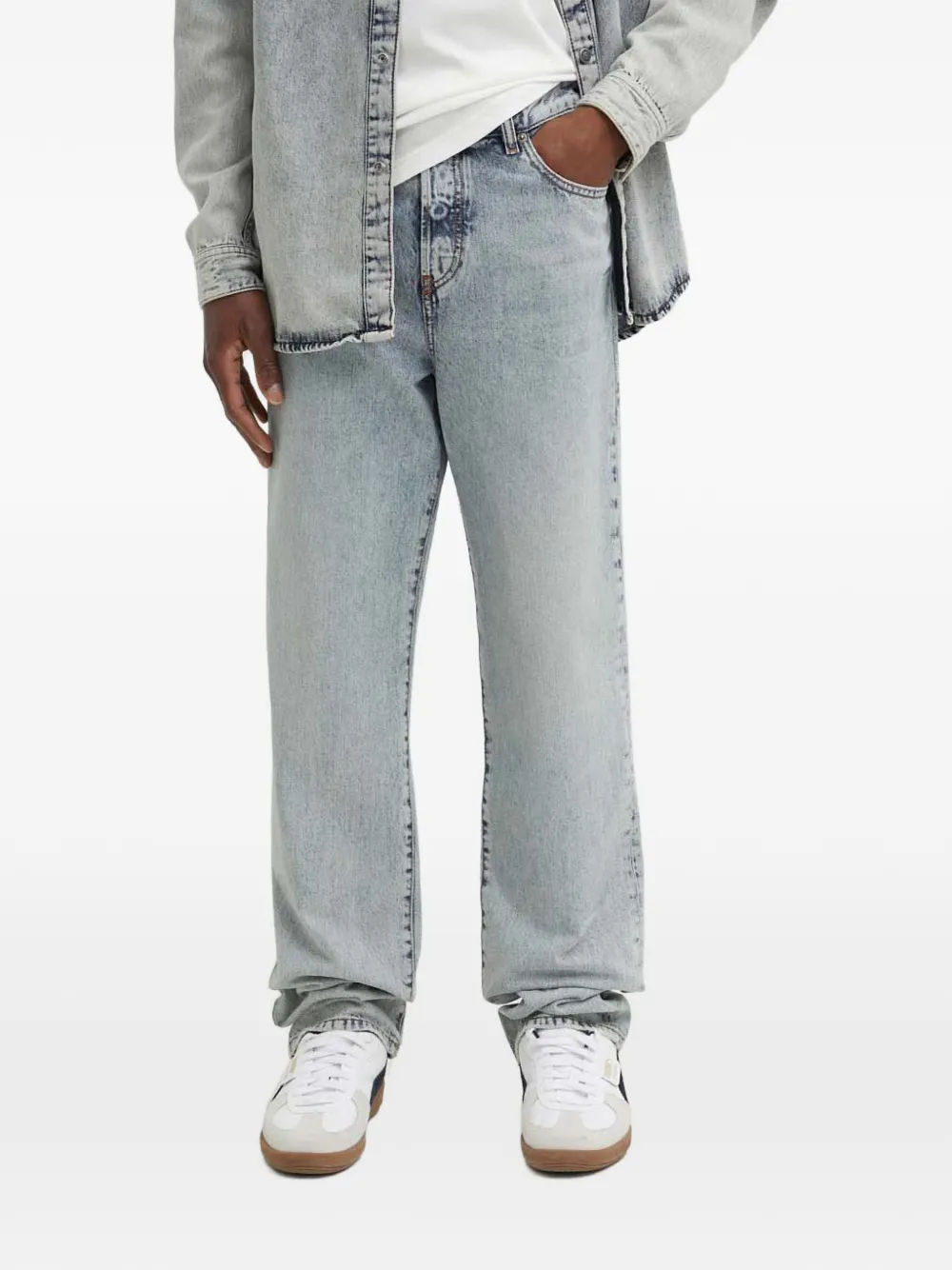 Джинсы с нашивкой-логотипом Diesel, синий
Джинсы с нашивкой-логотипом Diesel, синий