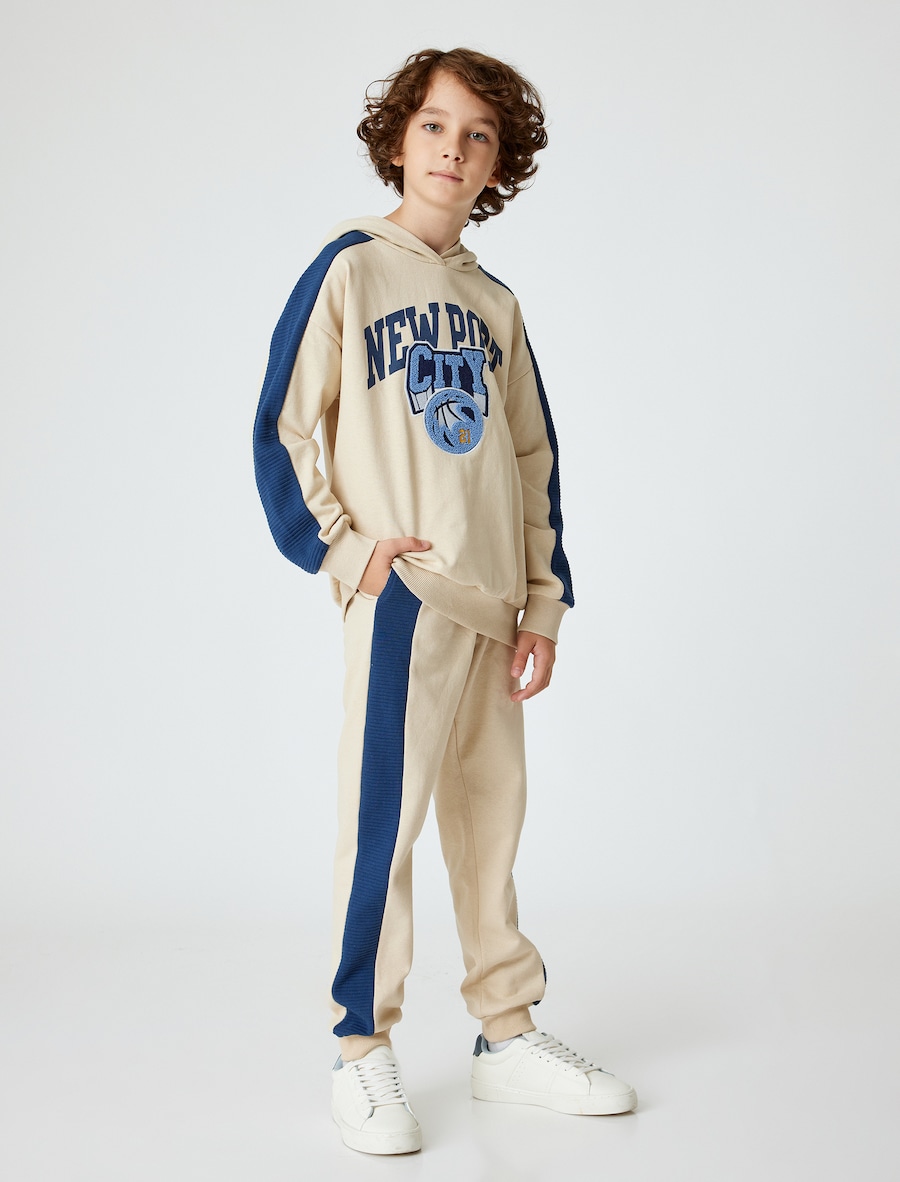 Обычные брюки Koton, бежевый
Обычные брюки Koton, бежевый